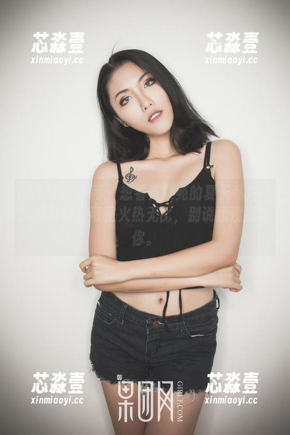 GIRLT果团网 - 想看黄歆苑的夏天私拍吗？资源这里可是火热无比，别说我没提醒你。