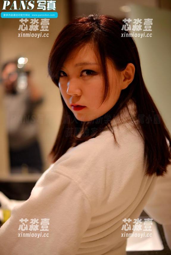 PANS写真-折折 PANS写真 - 加入《折折学姐》专属小圈,获取独家资源