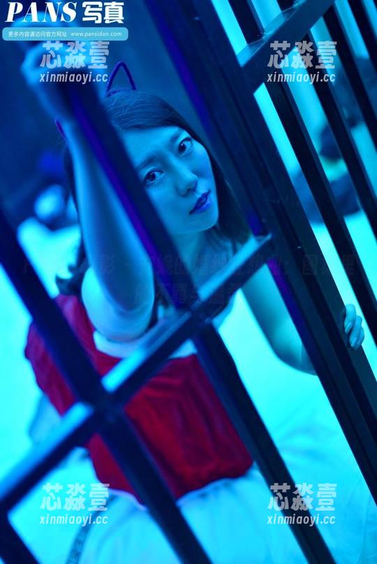 PANS摄影 - 安妮的婚纱狂想曲：图集里的不羁与温柔