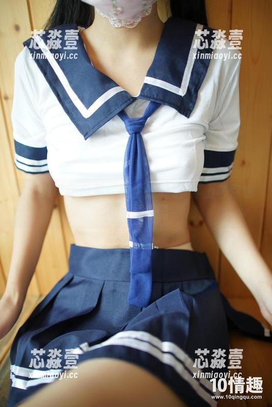 ROSI奇葩合集：嫩学妹制服-穿上它你也能回到校园