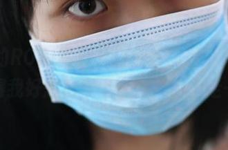 最新的ROSI写真，白色丝袜是个大圈套—看得我好想也穿上它去大街上走一遭。