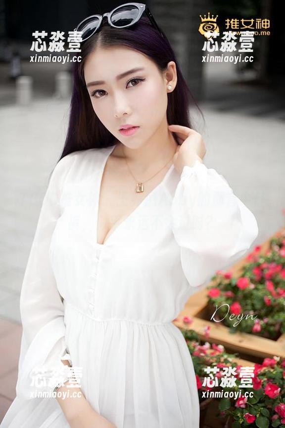 TGOD推女神 - 王乔恩Abby的那套牛仔裤，似乎永远不会过时？