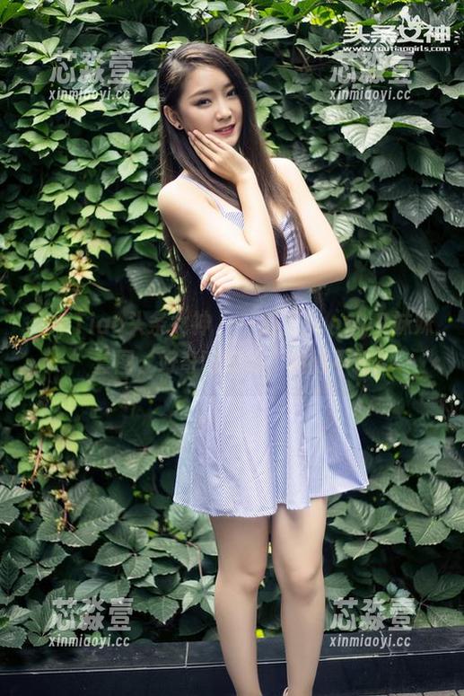 TouTiao头条女神-JennyR TouTiao头条女神 - 一组“JennyR妹妹”套图,好奇呀好奇,病得不轻!