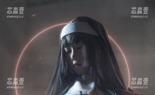 Uki雨季在制服里画风景，在线那点乐趣，原图别错过！