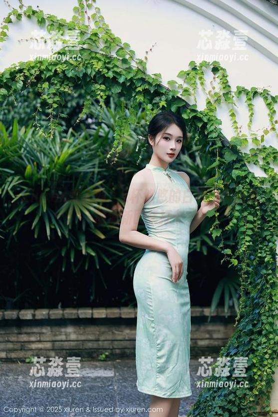 Xiuren秀人网-z杯悠悠 Xiuren秀人网 - z杯悠悠的白裙:无圣光的清新图集打卡