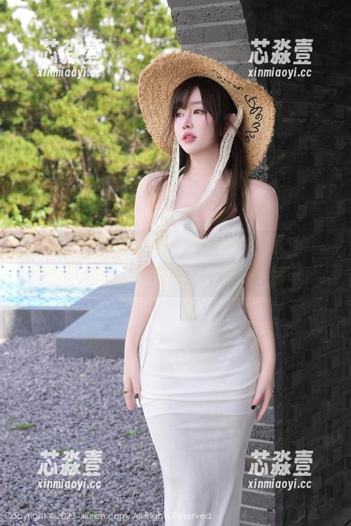 Xiuren秀人网 - 芈琳娜的蕾丝，值得一看？就在那张免费的美图里搓手待审。