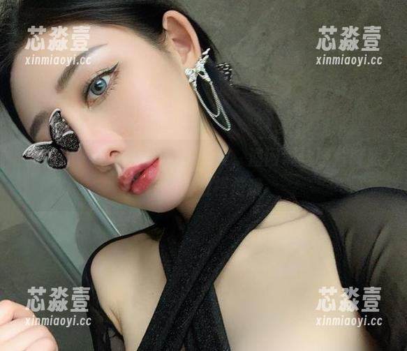 微密圈 - 不爱笑的赛琳出没，渔网黑丝图片牌照—儿童勿模仿哦