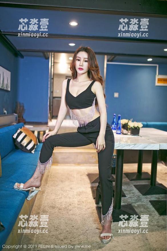 嗲囡囡 - 施忆佳KITTY的写真原图，清纯得像晨光里的露珠（有没有夸得太多了？）