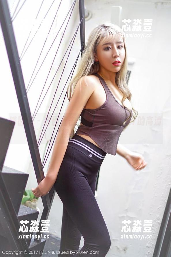 嗲囡囡 - 套图直击：陈雅漫VICKY的高清裸足有多撩？