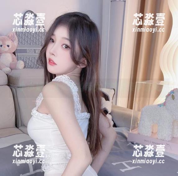 小小奶瓶儿：在丝带女友的图集中迷失