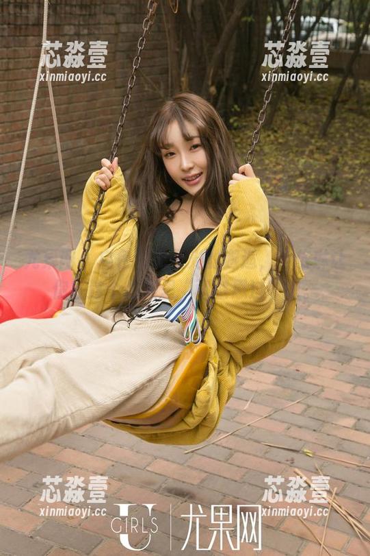 尤果网 - 白色与无圣光的邂逅，乔依琳让你在这个合集里“面壁思过”吧。