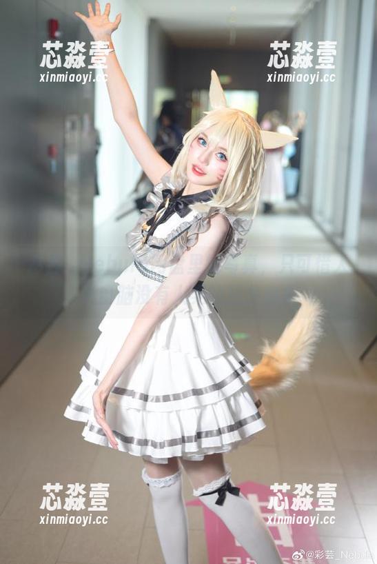 彩芸_Nebula网盘里的写真，只可惜人形电脑没有人类的扭曲想象