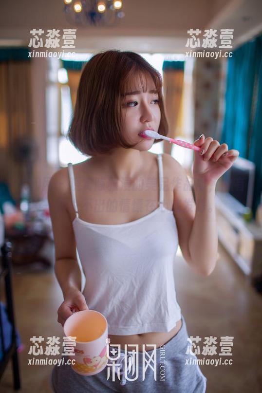 果团网 - 观赏陈雅漫的美足作品时，总有一股说不出的情愫在心底发酵。