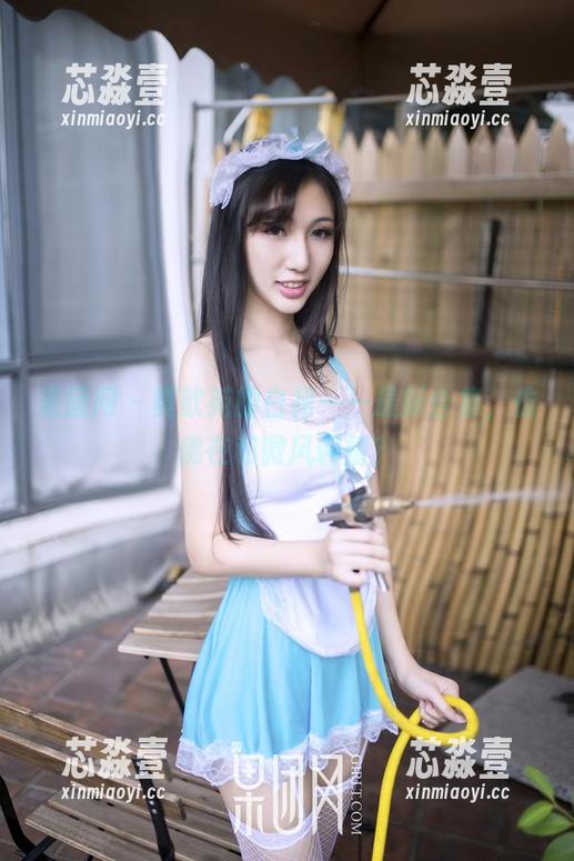 果团网 - 黄歆苑的白裙——最新合集，仿佛在和微风调情？