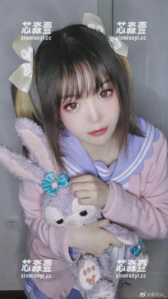 洛可ss的旅拍，看起来挺伤脑筋的私拍…不如我直接去旅游，现在好想飞呀