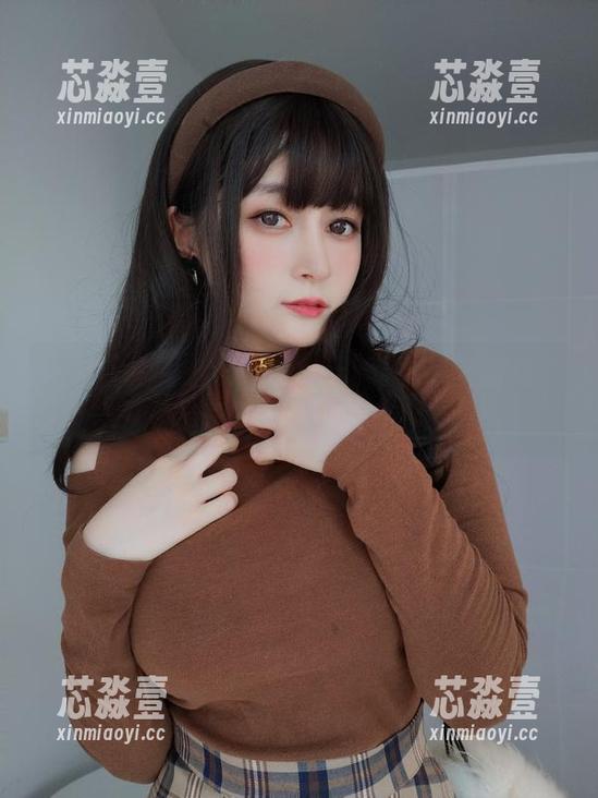 不得不说，白银81的无圣光皇家吸血鬼，美图也能让人愉悦。
