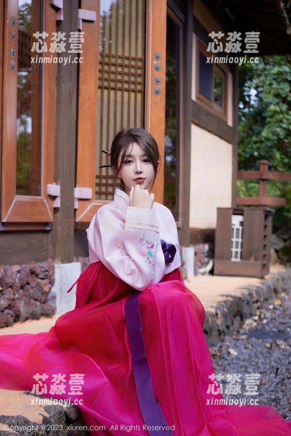 秀人网 - 柚子178的兔女郎作品集：一秒变身，高清让你爱不释手！