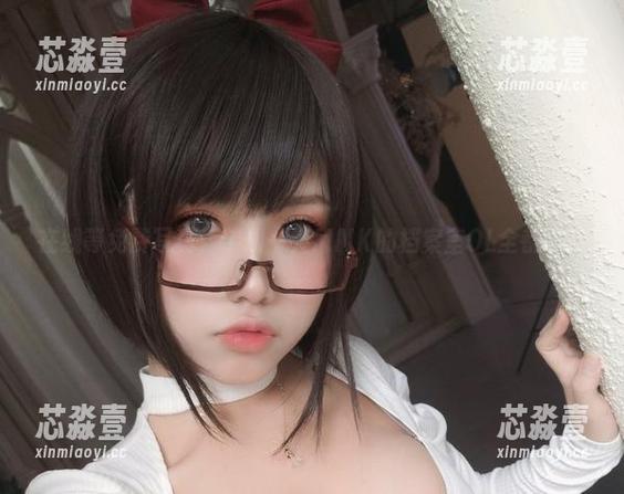 在线等免费写真，芊川一笑MNK的档案室OL全都有！