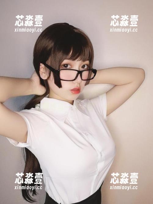 当芋圆侑子遇上囚服，套图竟然让人心甘情愿地当一回‘囚’-者？
