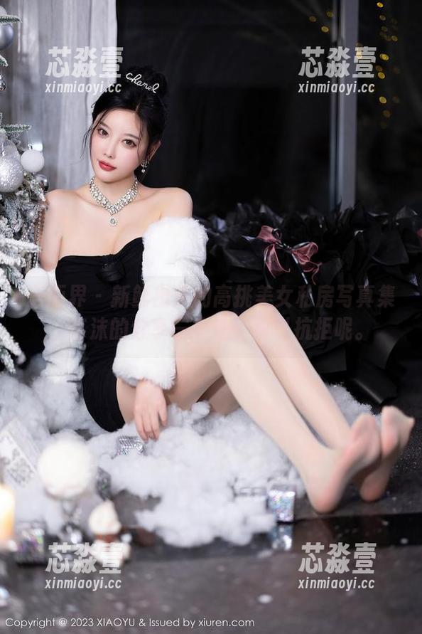语画界 - 新鲜出炉的高挑美女私房写真集，言沫的分享一直让人难以抗拒呢。