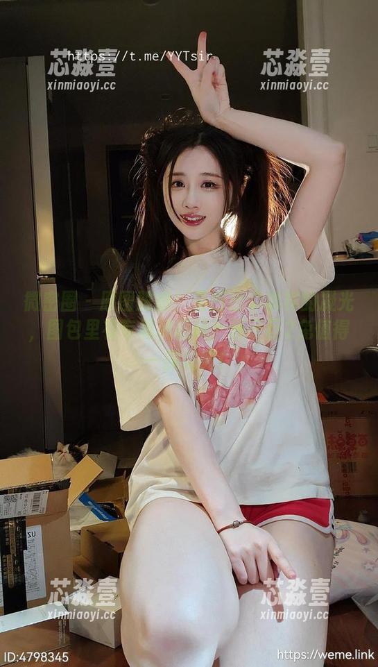 微密圈 - 原图艰难！看凹出个像样的凝光，图包里有专属秘籍吗？轩子巨2兔值得一探究竟！