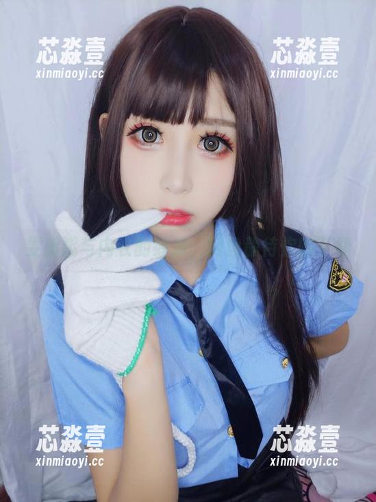 雯粥粥与内衣的缠绵，网盘静待你的下载