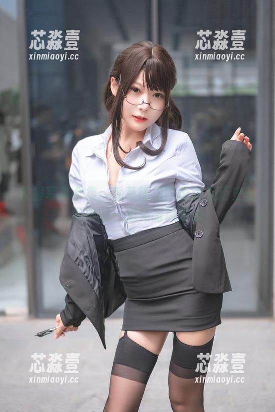 校服写真合集：香草喵露露说这是历史长河中的一道亮丽风景线