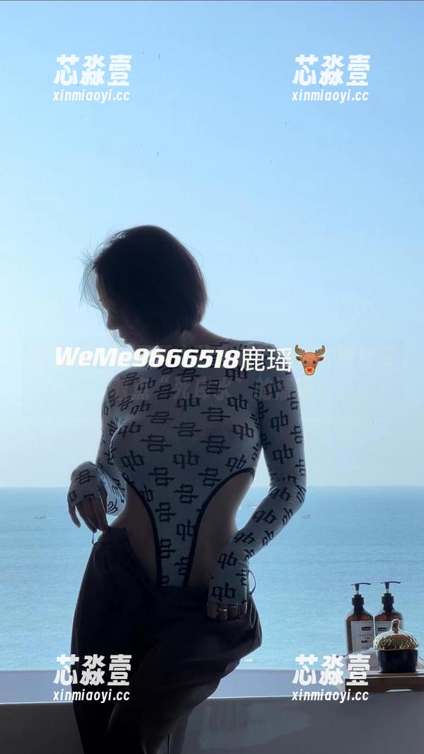 微密圈 - 一见倾心的鹿瑶！免费美图还带着点“死库水”的清凉