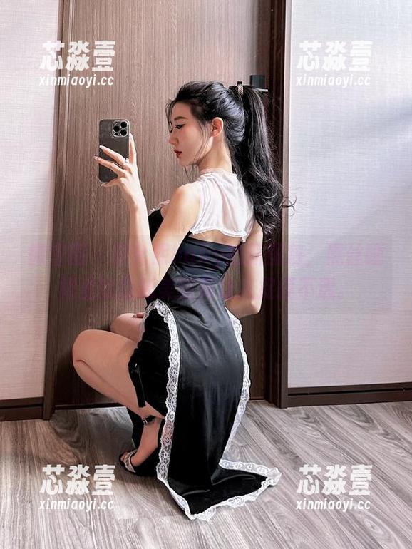 微密圈 - 黎允熙baby的新图包，黑丝睡裙里的隐秘美图真让人捉摸不透。